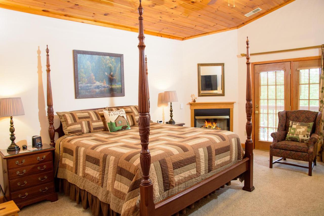 Berry Springs Lodge Sevierville Exterior photo